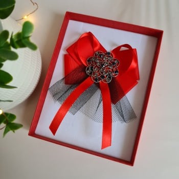 accesoriu fashion camasa